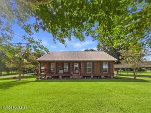 6103a Lee Station, New Iberia LA