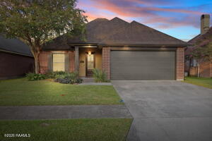 119 Cedar Hills, Youngsville LA