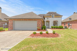 204 Bald Eagle, Lafayette LA