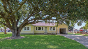 1608 Bethia, Franklin LA