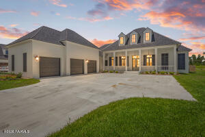 626 Greyford, Lafayette LA