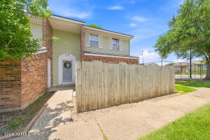 200 Lodge, Lafayette LA