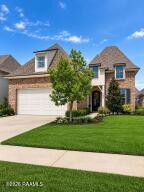 102 San Domingo, Youngsville LA