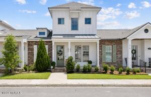 312 Sandstone, Scott LA