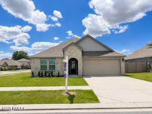 112 Evangeline, Maurice LA