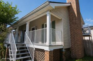 100 Teal, Lafayette LA