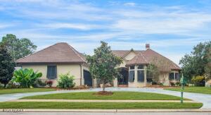204 Inverness, Broussard LA