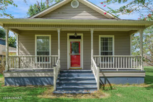 3711 Selma, Livonia LA
