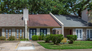 56 Audubon Oaks, Lafayette LA