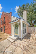 200 Curtis, Lafayette LA