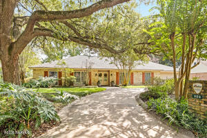 303 Ducharme, Lafayette LA