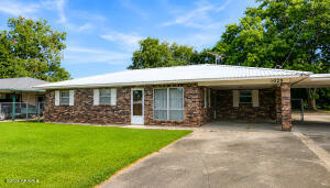 1025 Louis, Breaux Bridge LA