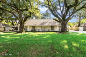 320 Lippi, Lafayette LA
