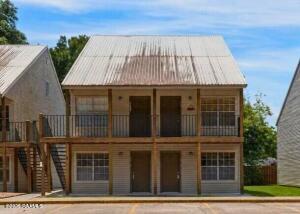 300 Lozes, Lafayette LA