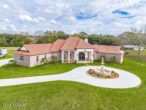 701 Louis Arceneaux, Lafayette LA