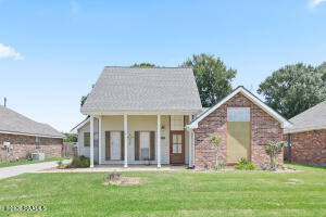 212 Shadowbrush, Lafayette LA