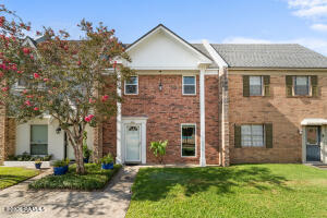 1328 Dulles, Lafayette LA