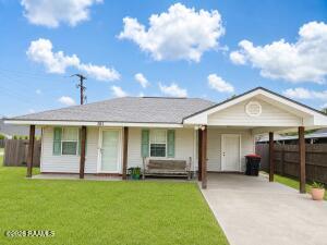101 Sugar Creek, Youngsville LA