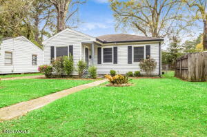 126 Arizona, Lafayette LA