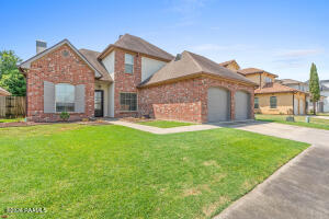 208 S Montauban, Lafayette LA