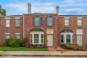 465 Rena, Lafayette LA