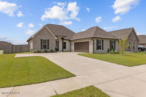 100 Fairdale, Youngsville LA