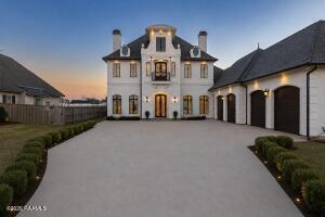 207 Kingfisher, Lafayette LA