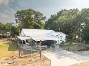 212 Elm, Mamou LA