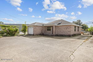 1611 S Hopkins, New Iberia LA