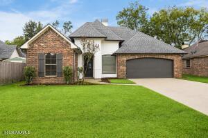 106 Bald Eagle, Lafayette LA