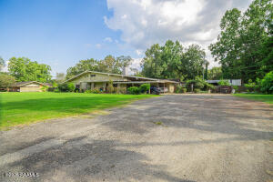 515 Perry, Abbeville LA