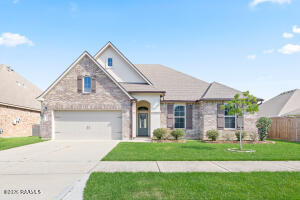 102 Deer Lake, Lafayette LA