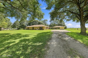9425 Coulee Kinney, Abbeville LA