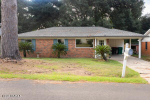 122 Alabama, Lafayette LA