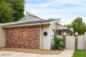 101 Wadsworth, Lafayette LA