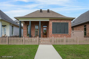 311-b Villager, Scott LA