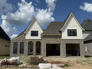121 Summit Heights Dr, Youngsville LA