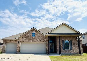 107 Garden Oaks, Youngsville LA