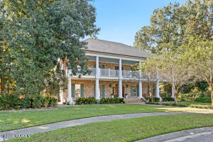101 Farmington, Lafayette LA