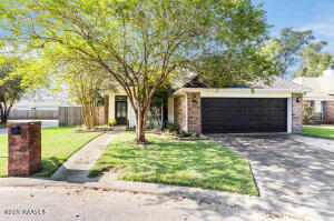 514 Pear Tree, Broussard LA