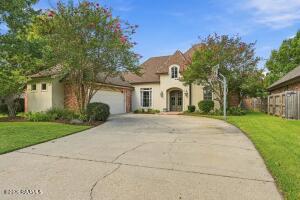 104 Bridge Creek, Lafayette LA