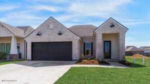 136 Lakes Edge, Broussard LA