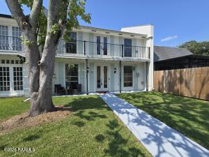 2 Courtyard, Lafayette LA