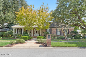 105 Gerriewood, Lafayette LA
