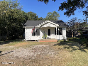 930 Abbeville, Rayne LA