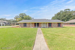 403 Gaston, Breaux Bridge LA