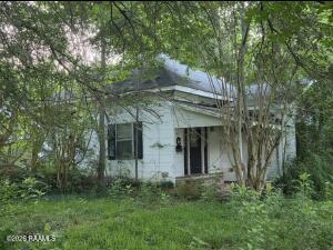 182 W George B Mowad, Oakdale LA