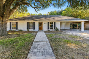 109 Driftwood, Lafayette LA