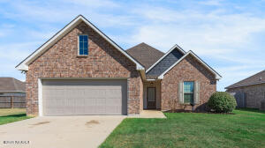 216 Rocky Meadows, Lafayette LA
