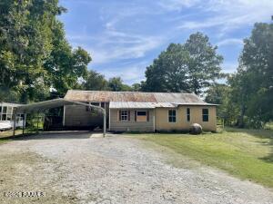 2918 Courtableau, Port Barre LA